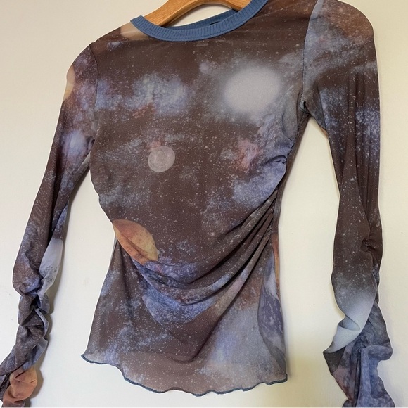 Urban Outfitters Galaxy Top - Picture 5 of 8